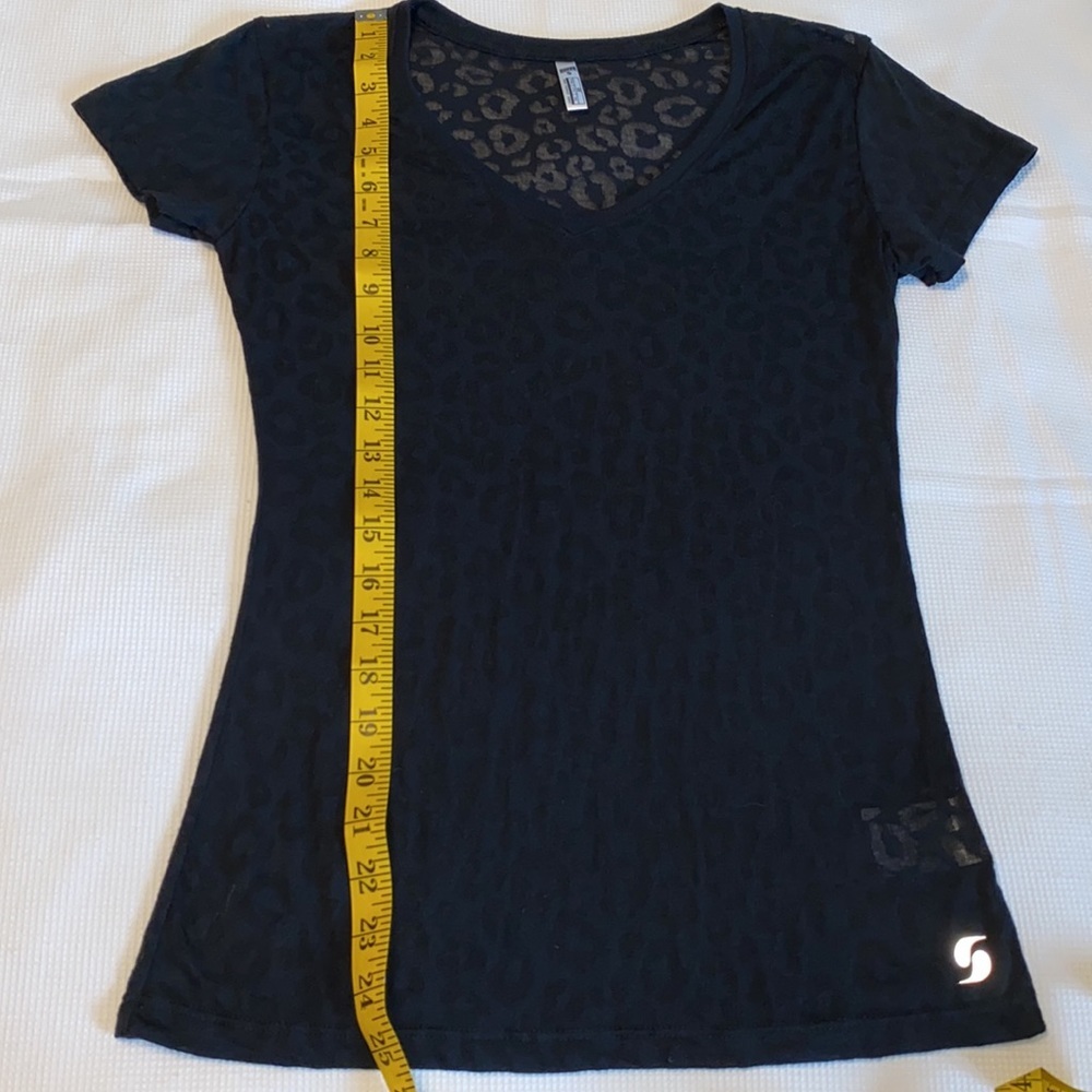 Soffe woman’s black lightweight top size xs - Picture 8 of 9